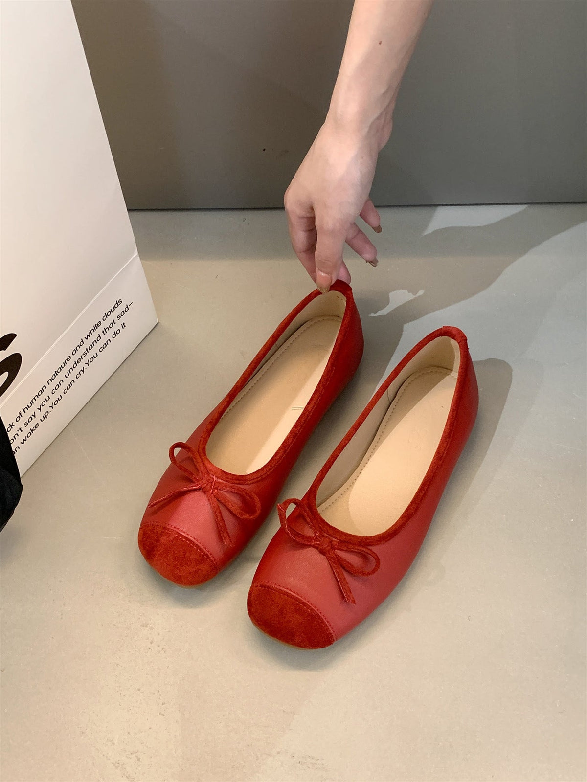 Damen Ballerina-Schuhe mit verstellbarem Schleifen-Detail EB