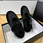 Damen Ballerinas mit verstellbarem Riemen EB