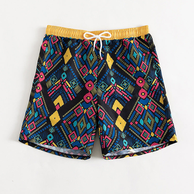 Damen-Badeshorts mit buntem geometrischem Muster