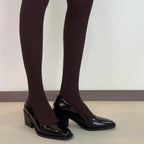Damen elegante Blockabsatz-Pumps mit hochglänzender Lederoberfläche und komfortabler Fußbettstruktur EB