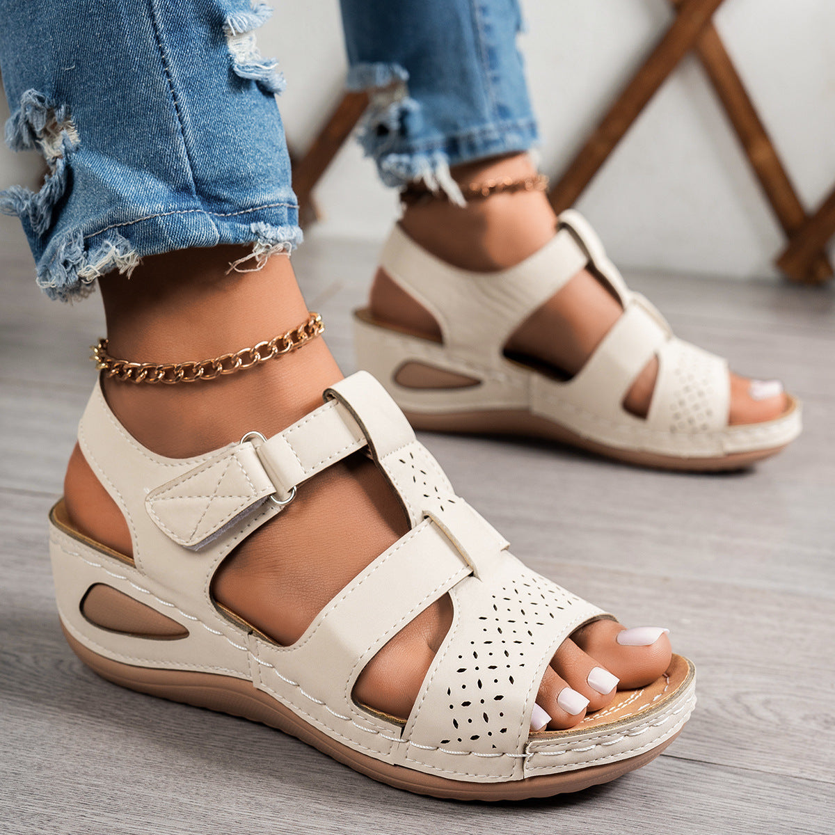 Damen bequeme Komfortsandalen mit atmungsaktiven Cut-Outs EB
