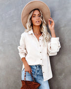 Damen nan oversized Cordhemd mit Brusttasche, Hemdkragen und aufgerollten Ärmeln EB