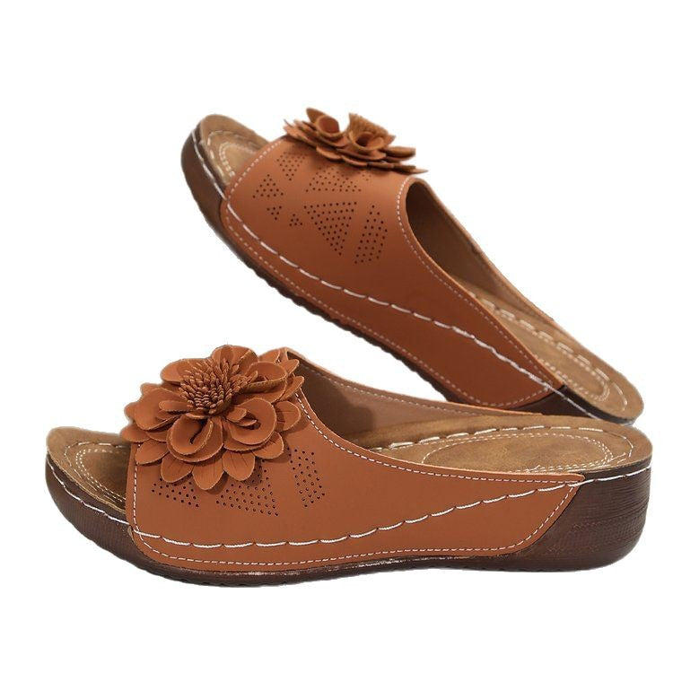 Damen dekorative Pantoletten mit floralem Design und komfortabler Fußbettung EB
