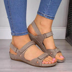 Damen bequeme Sandalen mit verstellbaren Riemen und anatomischem Fußbett EB