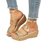 Damen Bequeme Mules mit dekorativer Flechtstruktur und elegantem Silberakzent EB