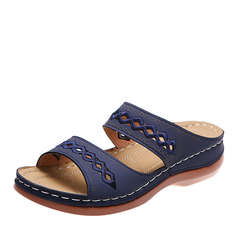 Damen Bequeme Leder-Sandalen mit dekorativem Lochmuster EB