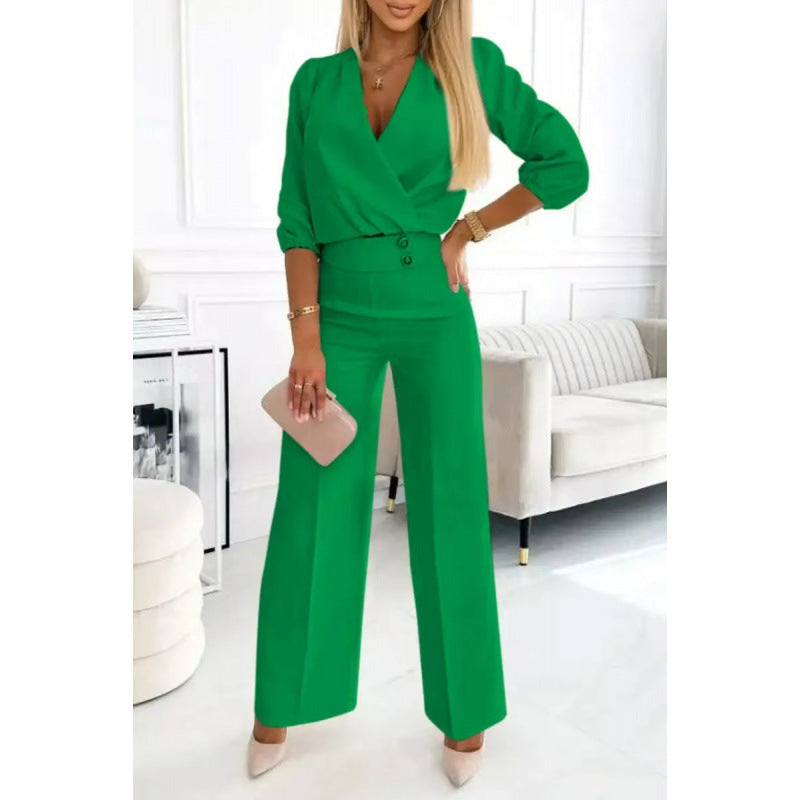 Eleganter Jumpsuit mit weitem Bein