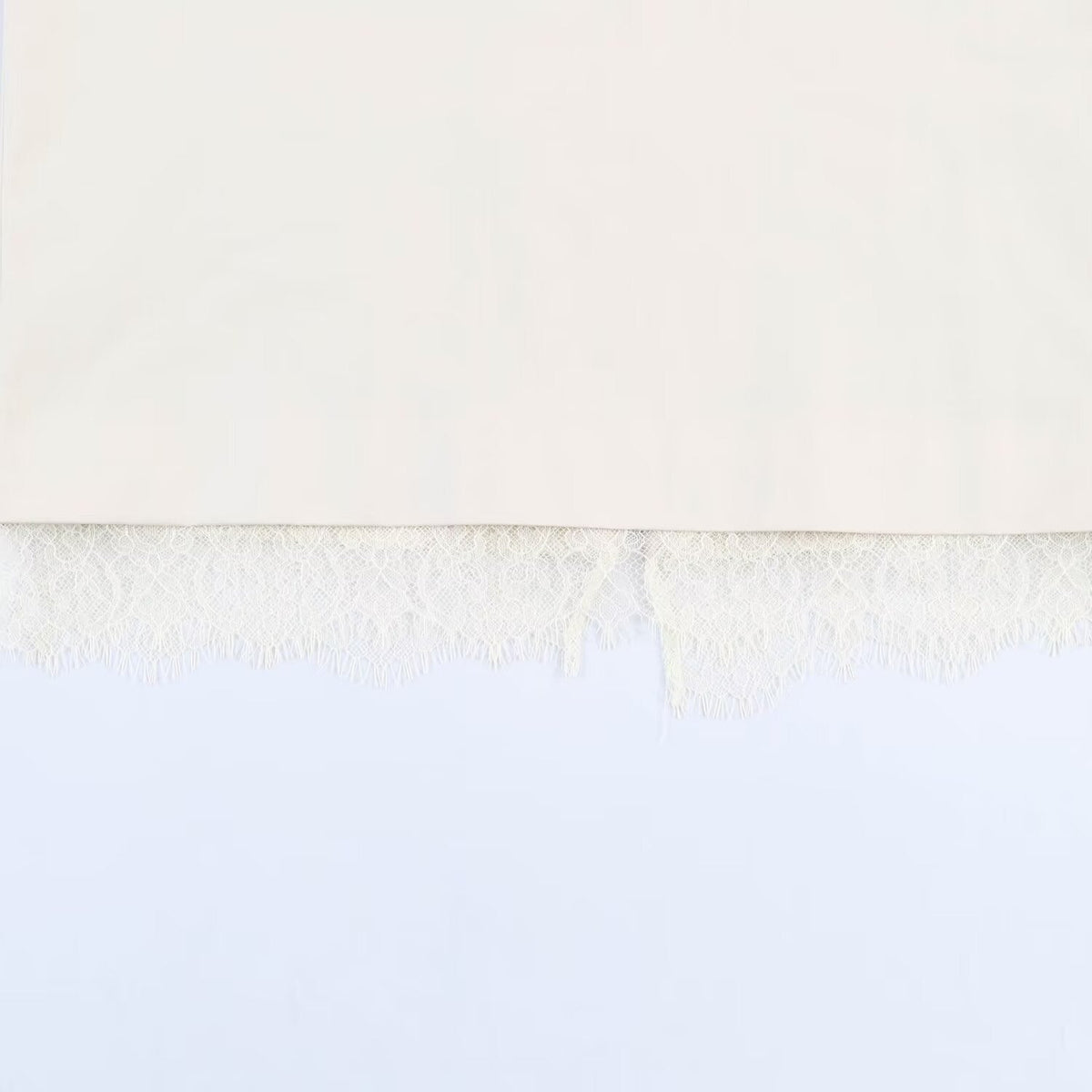 Damen Bleistiftrock mit feiner Spitze und elegantem Bund EB