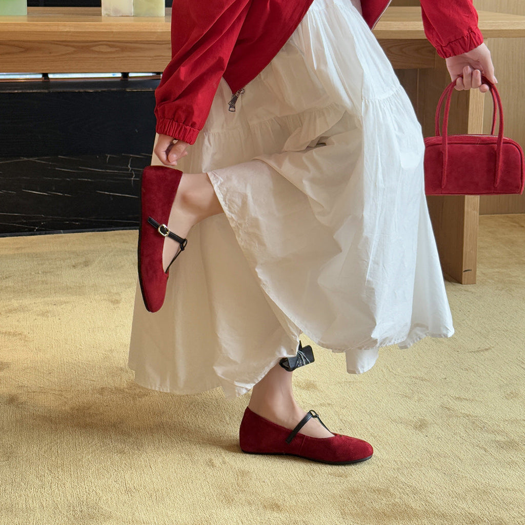 Damen Elegante Ballerinas mit modischem Riemchen aus weichem Veloursleder EB