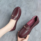 Damen Mokassins mit modischem Schmuckdetail und komfortabler Sohle EB