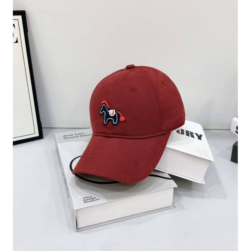 Verspielte Baseballkappe mit Pony-Stickerei