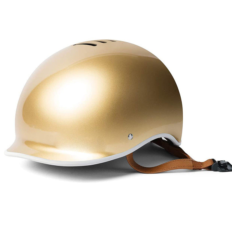 Stilvoller Skateboard-Helm