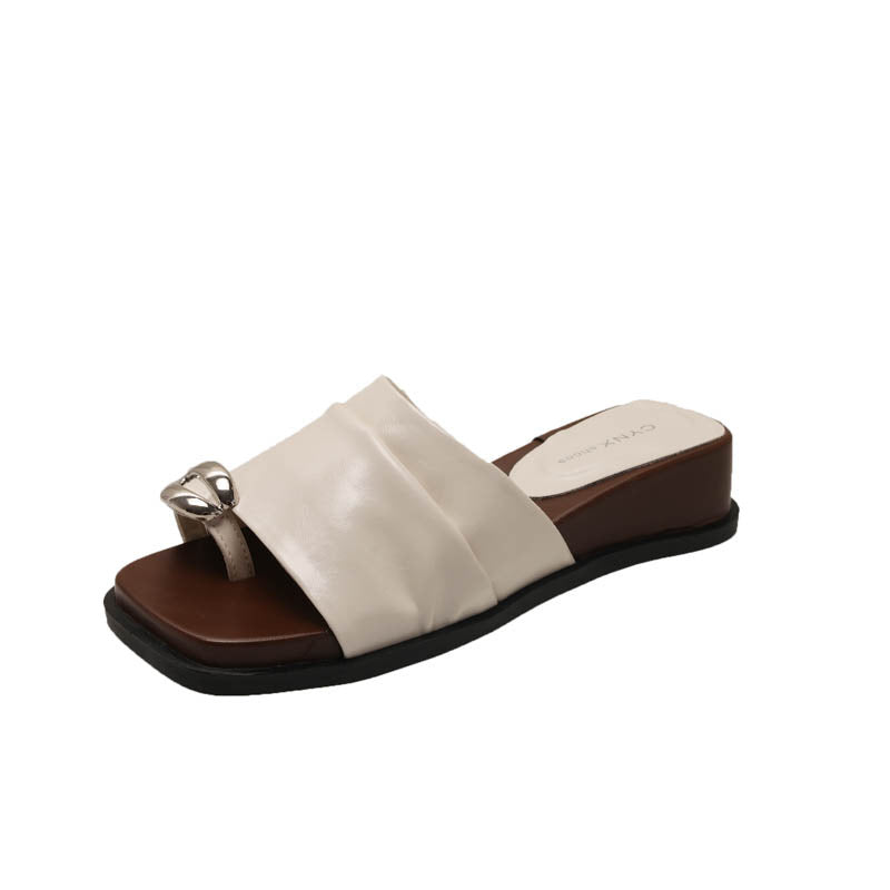 Damen Bequeme und elegante Sandalen mit dekorativem Design EB