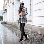 Damen Karoblazer mit tailliertem Schnitt und modischen Details EB