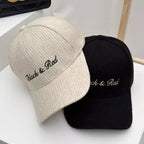Damen-Strick-Baseballkappe mit Stickerei