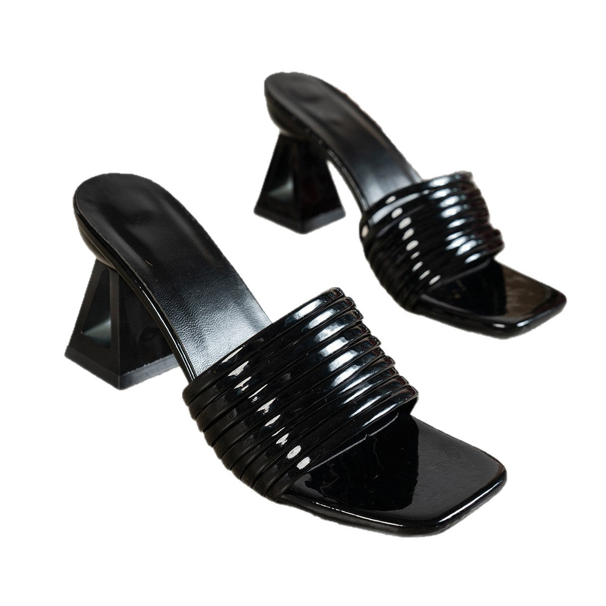 Damen Chunky Absatzsandalen mit elegantem Riemen und modischem Design EB