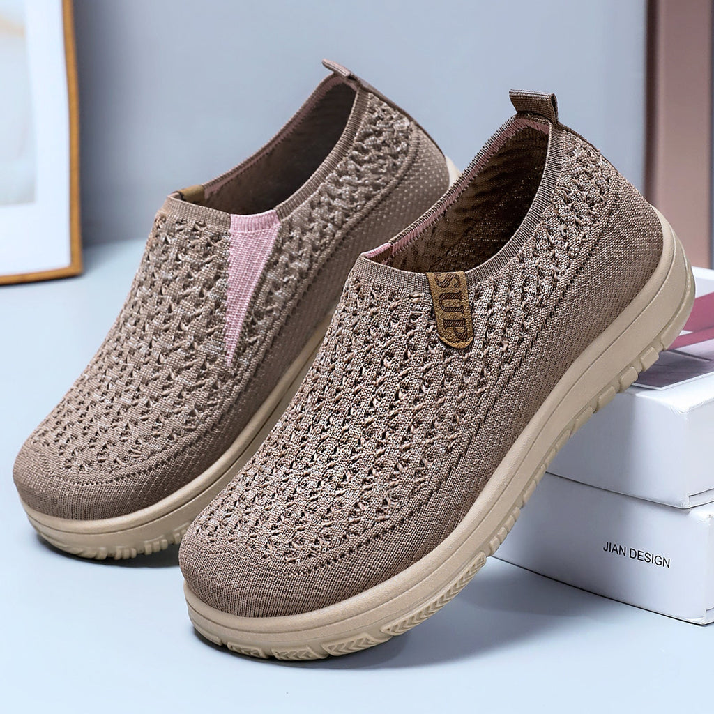 Damen Bequeme Slip-On Freizeitschuhe mit rutschfester Sohle und atmungsaktivem Obermaterial EB