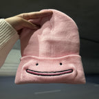 Verspielte Strickmütze