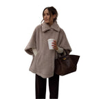 Damen Flauschiger Poncho EB