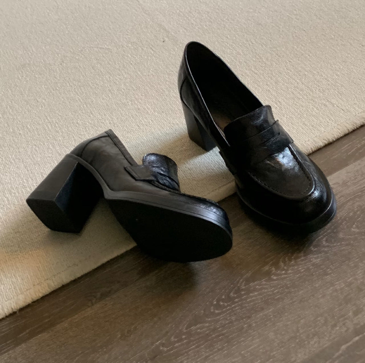Damen elegante Blockabsatz Loafers mit modischer Schnallenakzent EB