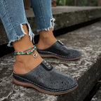Damen Bequeme Clogs mit floralen Ausschnitten EB