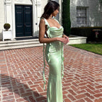 Damen Elegantes Maxikleid mit drapierter Vorderseite und Rüschendetails EB
