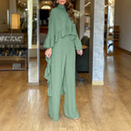 Eleganter Damen-Jumpsuit mit Cape-Rüsche und weitem Palazzo-Bein