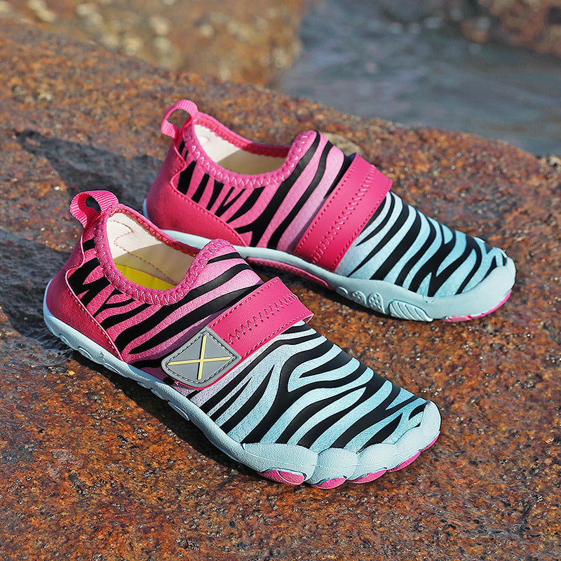 Damen Badeschuhe mit rutschfester Sohle und elastischem Design EB