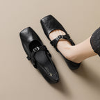 Damen Ballerinas mit verstellbarem Riemen und hochwertiger Leder-Oberfläche EB