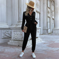 Lässiger Damen-Jumpsuit mit Gürtel