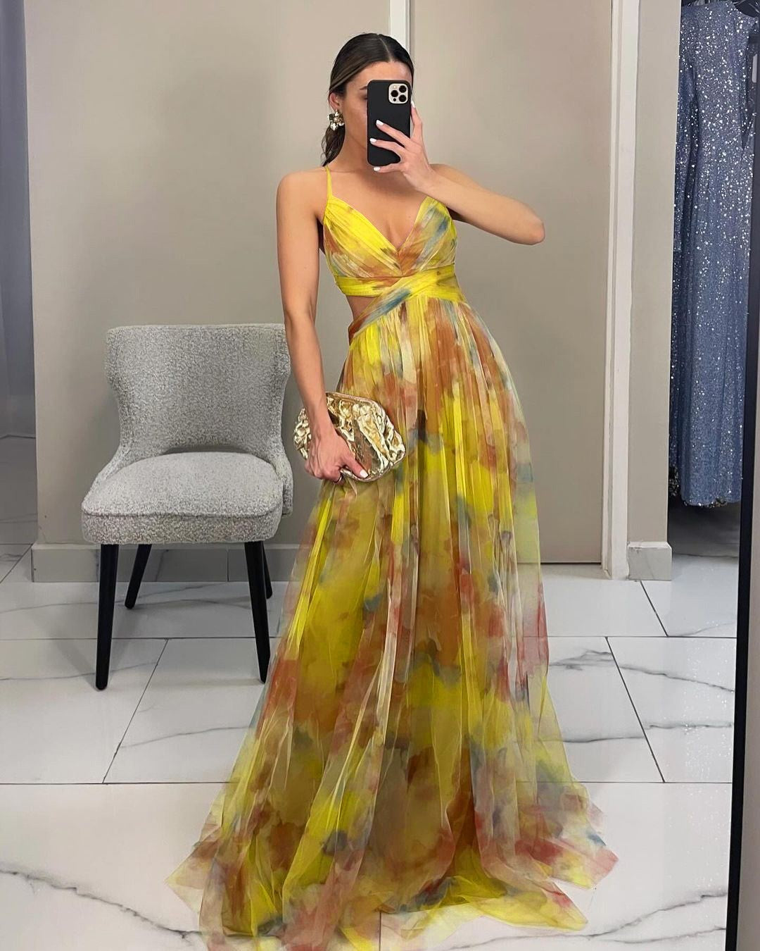 Damen Abendkleid mit fließendem Chiffon und eleganter Wickeloptik EB