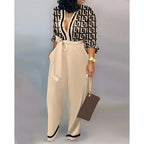 Damen Denim Jumpsuit mit modischem Patchwork-Design und praktischen Taschen EB
