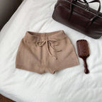 Damen weiche Strickshorts mit praktischem Kordelzug EB