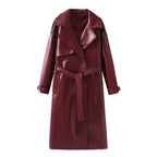 Damen Kunstleder-Trenchcoat mit modischem Schnitt und praktischen Taschen EB