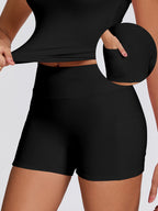 Sportliche Damen-Kompressionsshorts mit praktischen Seitentaschen