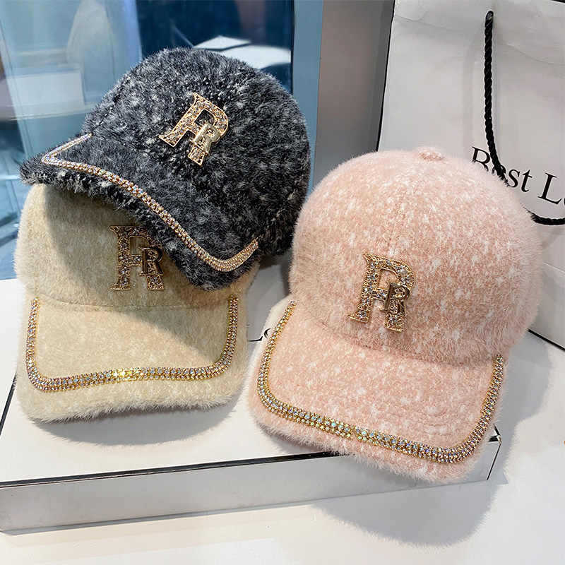 Luxuriöse Damen-Baseballkappe aus Fleece mit Verzierungen