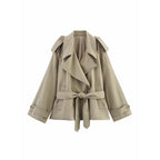 Damen Trenchcoat mit taillierbarem Gürtel und modischen Revers EB