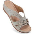 Damen Bequeme Fußbett-Sandalen mit modischem Blumen-Design EB