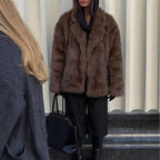 Damen Kunstfelljacke im oversized Design mit lässigem Schnitt EB