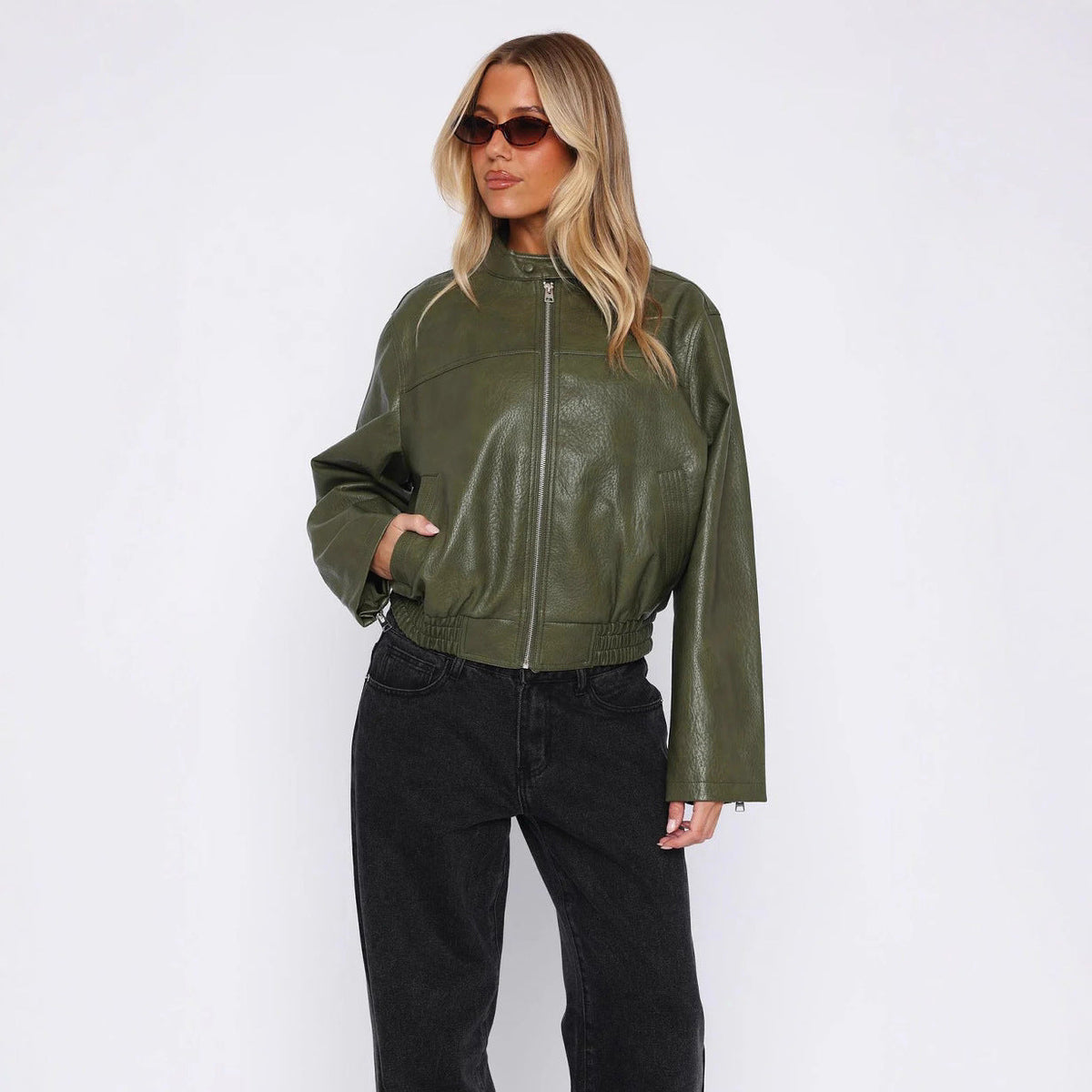 Damen Kunstleder Jacke mit elastischem Bund und hohem Stehkragen EB