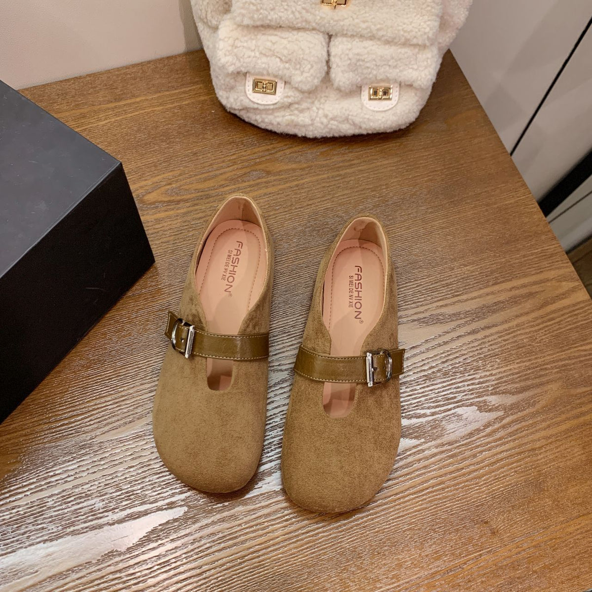 Damen elegante Mokassins mit modischer Schnallenverzierung EB