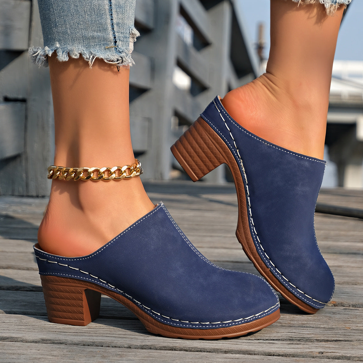 Damen bequeme Clogs aus hochwertigem Wildleder mit elegantem Blockabsatz EB