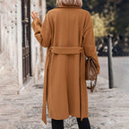 Damen Eleganter Trenchcoat mit Gürtel und doppelt geknöpftem Design EB