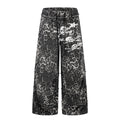 Weite Damen-Cargoshorts mit Fransen und Totenkopf-Print