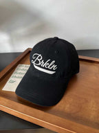Stilvolle Baseballkappe mit gebogenem Schirm