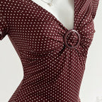 Damen Figurschmeichelndes Shirt mit dekorativem Ringdetail EB