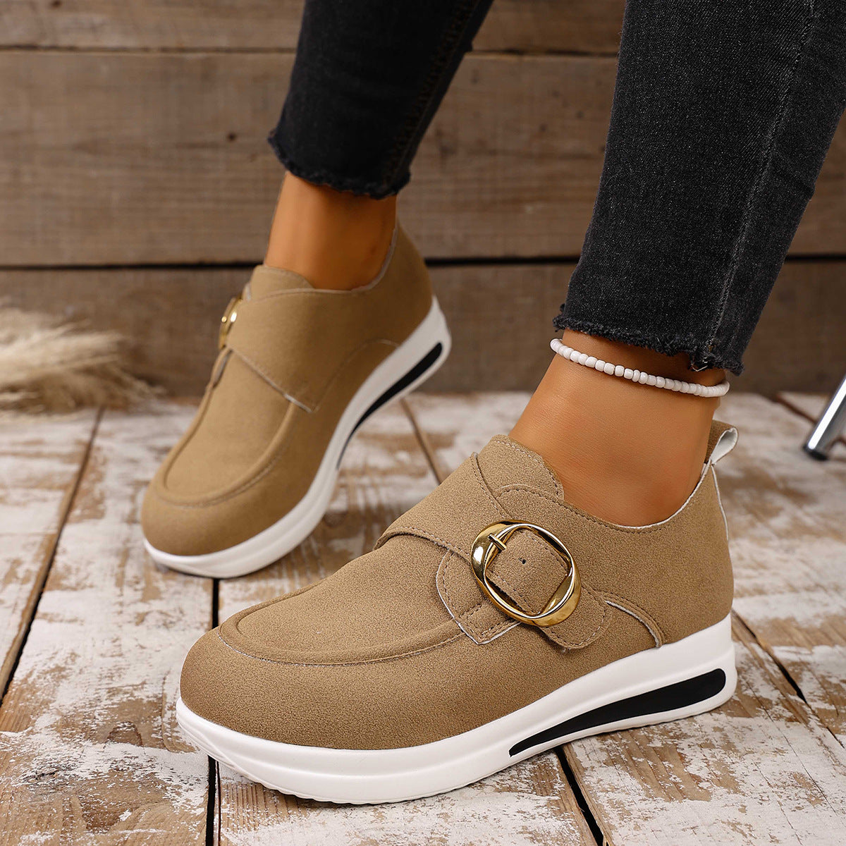 Damen bequeme Slipper mit modischem Schnallen-Detail EB