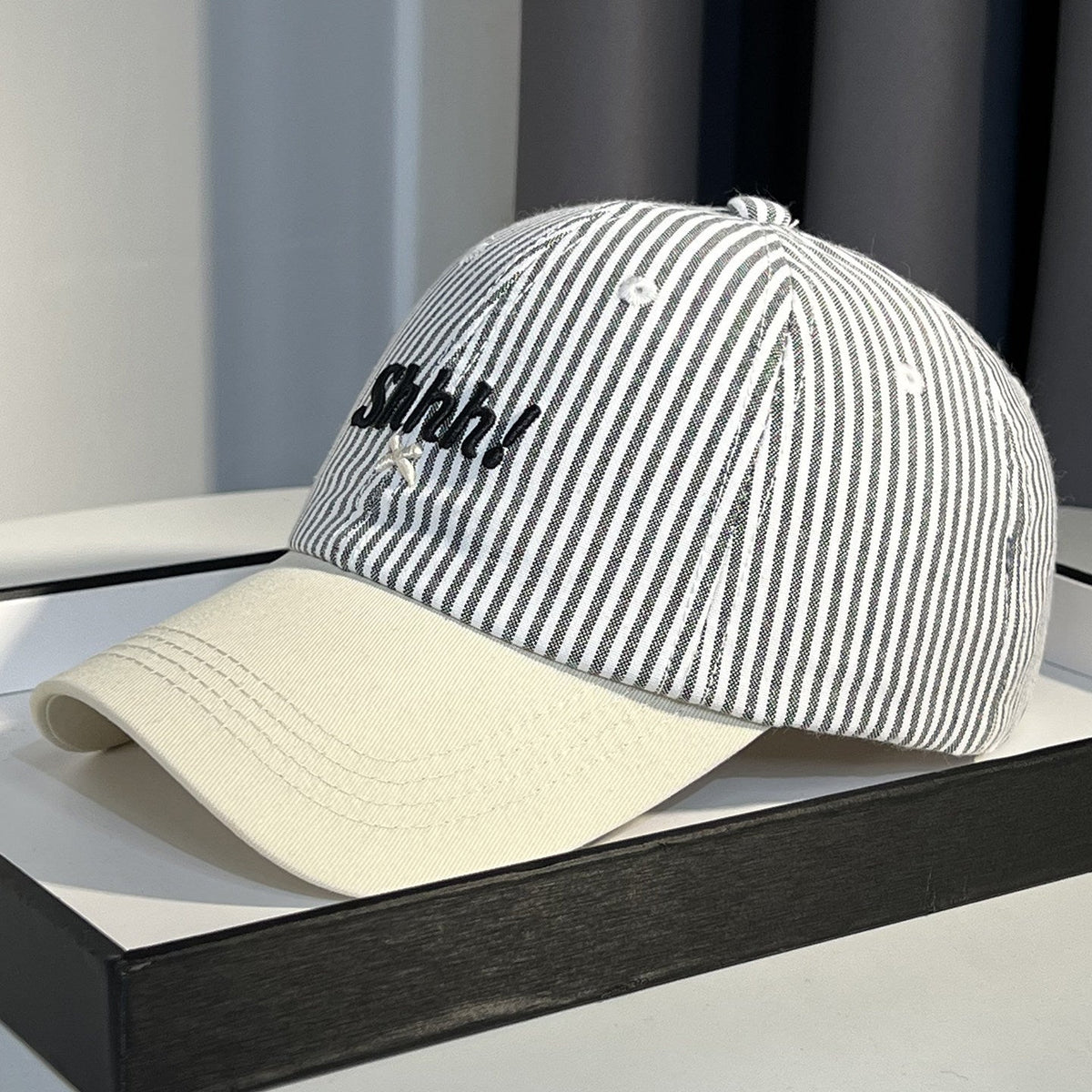 Gestreifte Baumwoll-Baseballcap