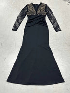 Damen elegantes Abendkleid mit Spitzeneinsätzen und raffiniertem Wickeldesign EB