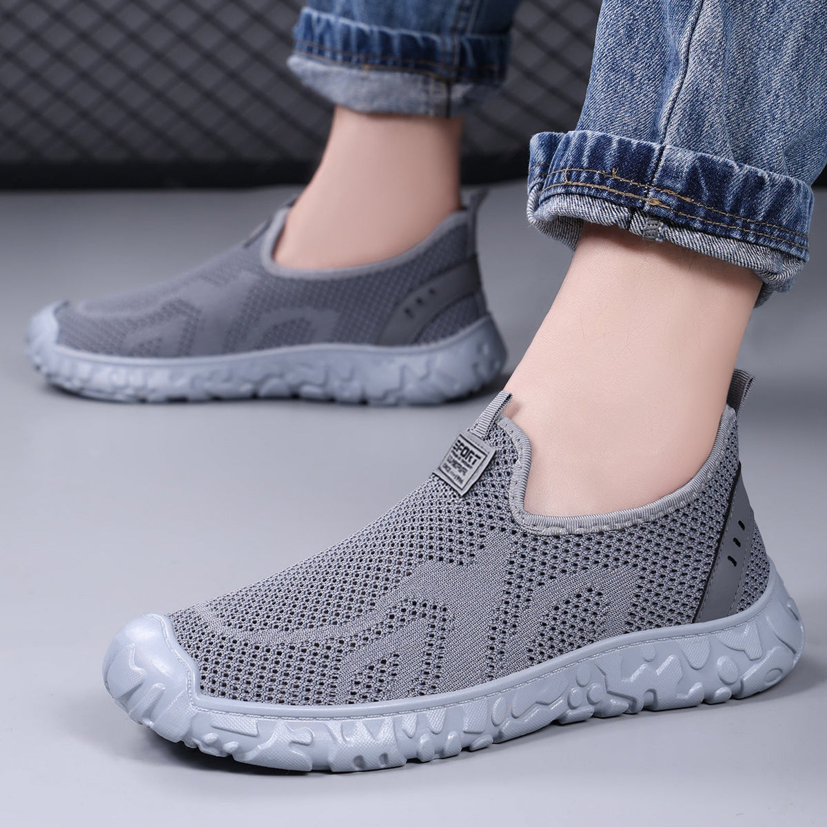 Damen Bequeme Slip-On Freizeitschuhe mit atmungsaktivem Mesh-Obermaterial EB
